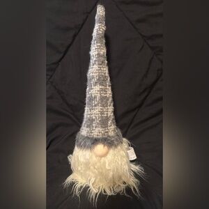 Gray and Cream Gnome